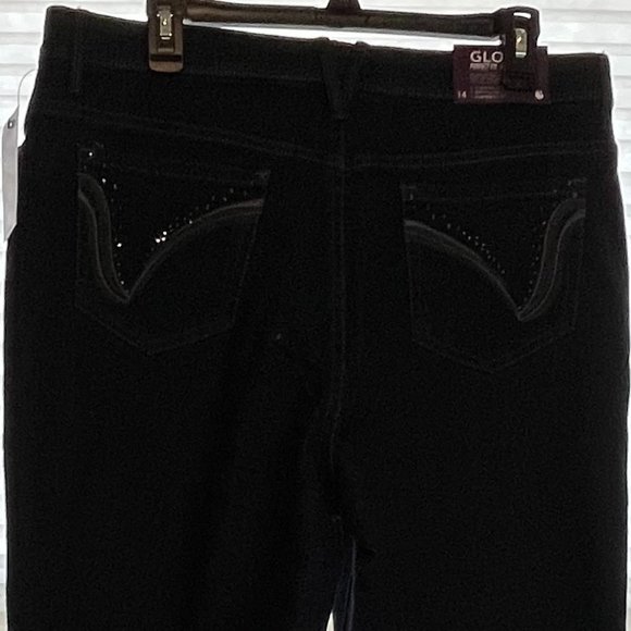 Gloria Vanderbilt Woman’s Black Barely Boot Cut Jean Pants Size 8 - Picture 8 of 8
